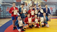 Завтра первое занятие секции Самбо в нашей школе.